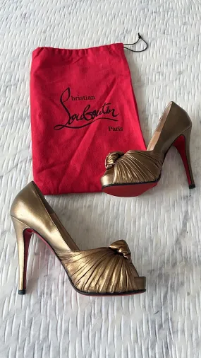 CHRISTIAN  LOUBOUTIN-Bronze Lady Gres 120mm Metallic Leather-Platform Peep Toe Pumps