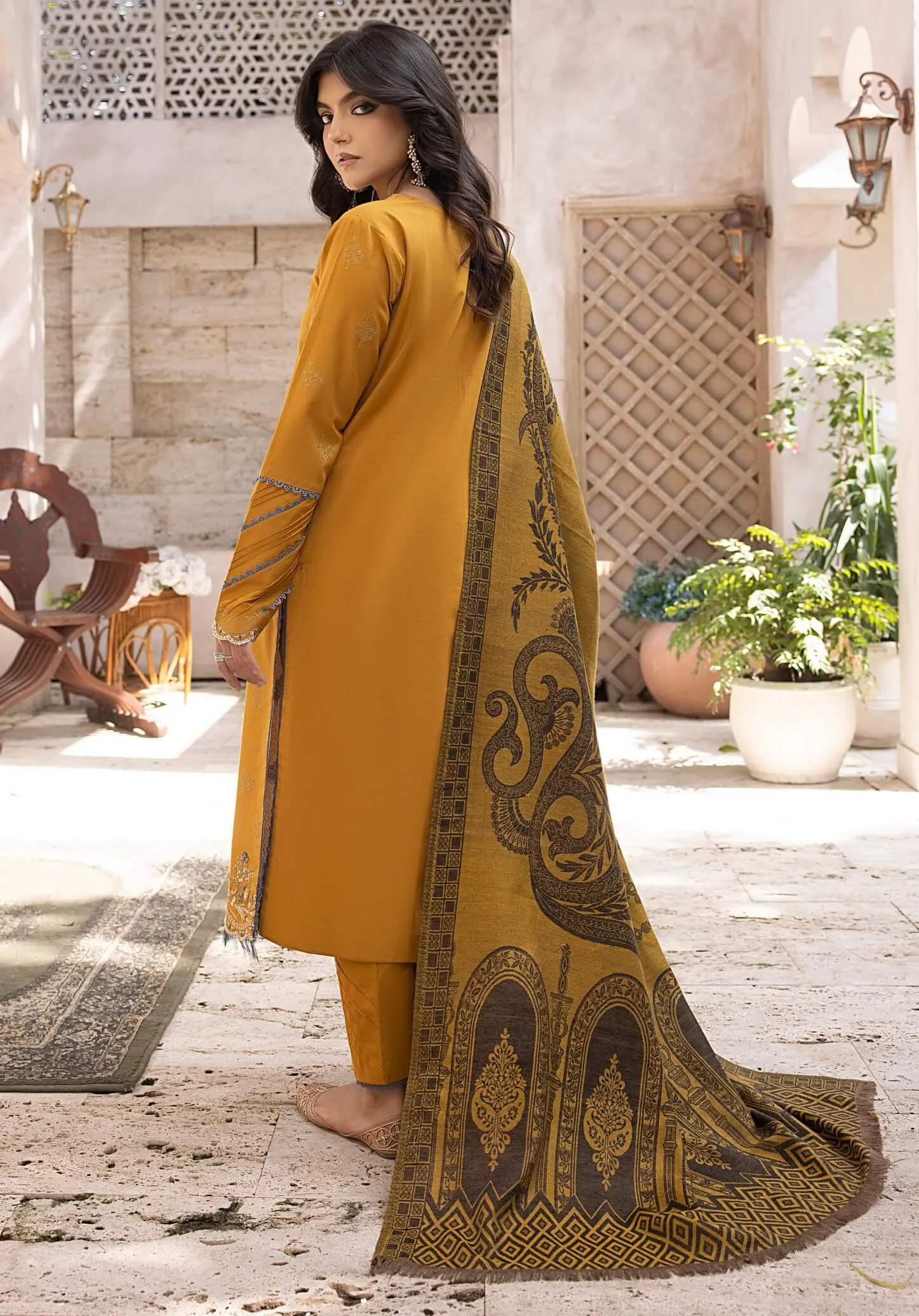 ELAK by Humdum Unstitched Embroidered Khaddar 3Pc Suit EL-04