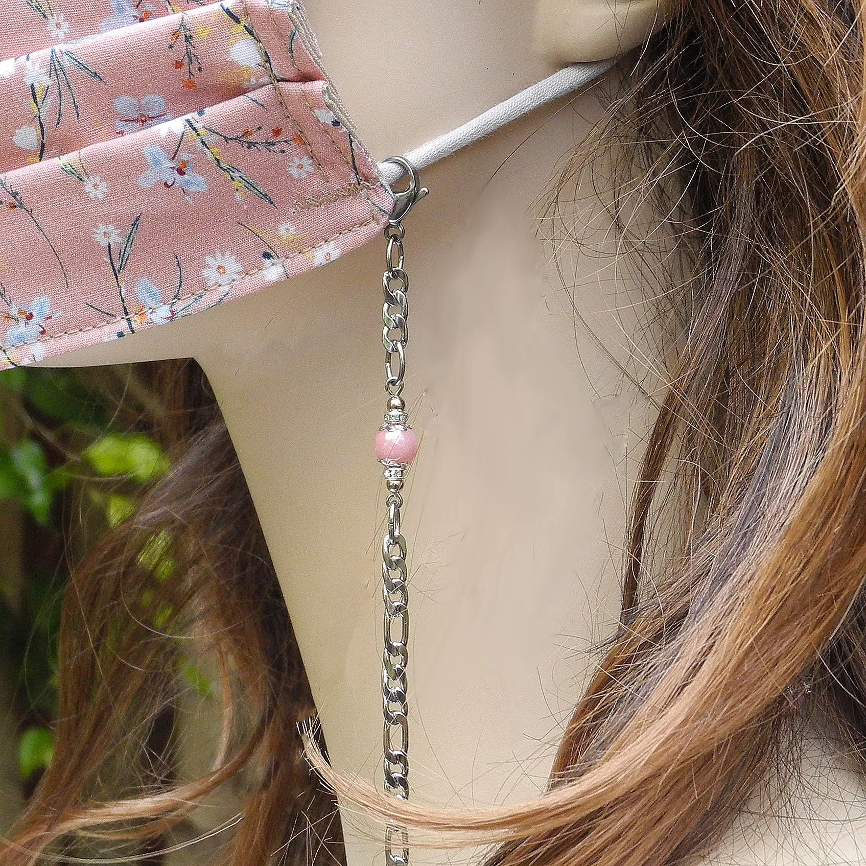 FACEMASK CHAIN ~ TOUCH OF PINK (Stainless Steel with pink beads)