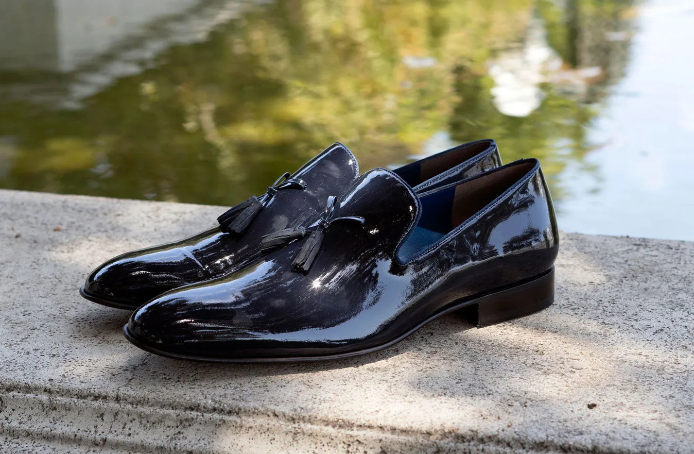 Jean Pierre Shiny Calfskin Tasseled Loafer Navy