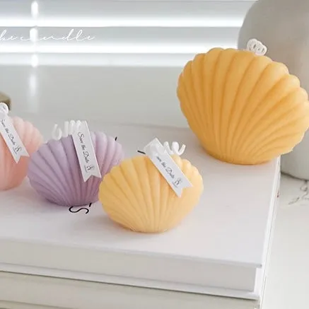 LOKY SHELL CANDLE