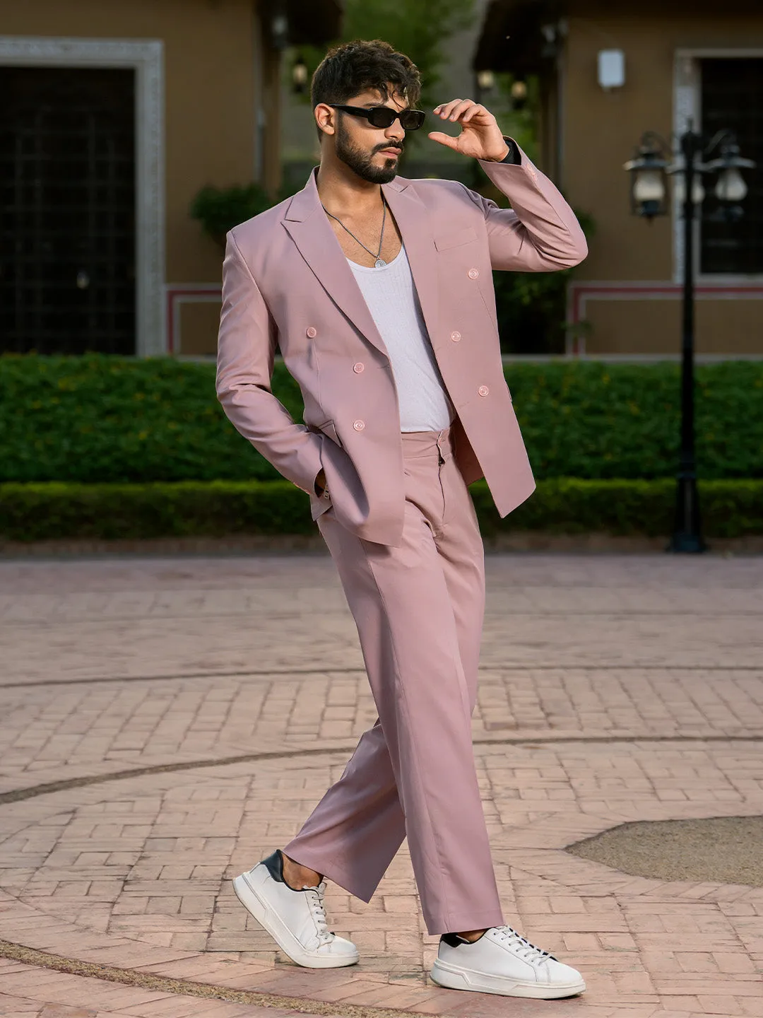 Salmon Pink Loose Fit Suit Men's Suit