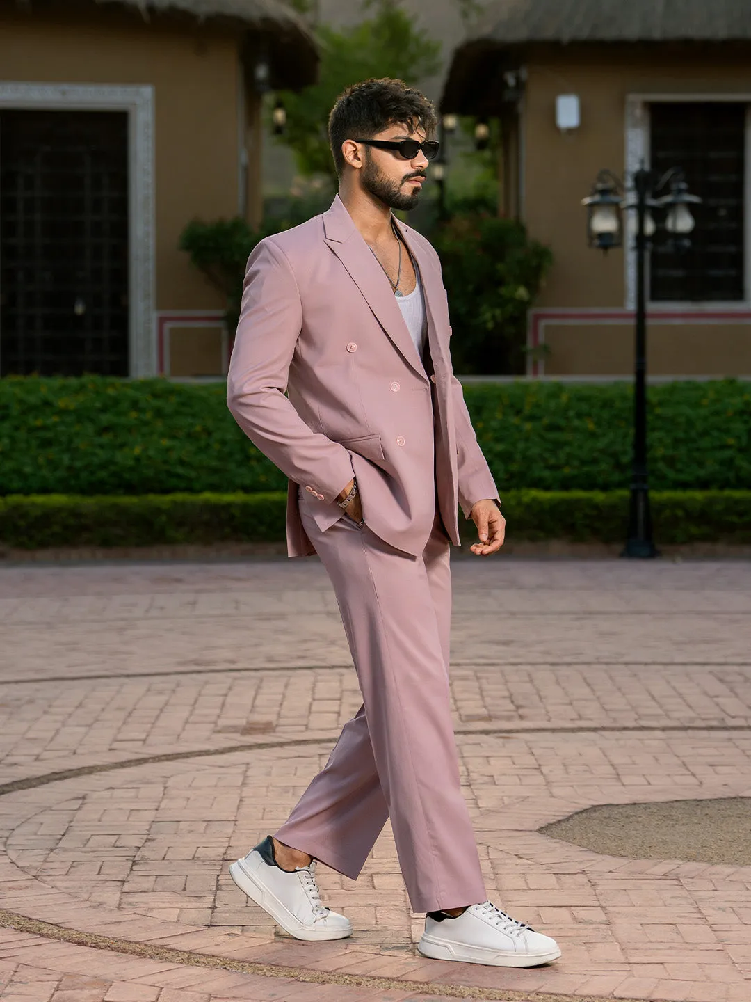 Salmon Pink Loose Fit Suit Men's Suit