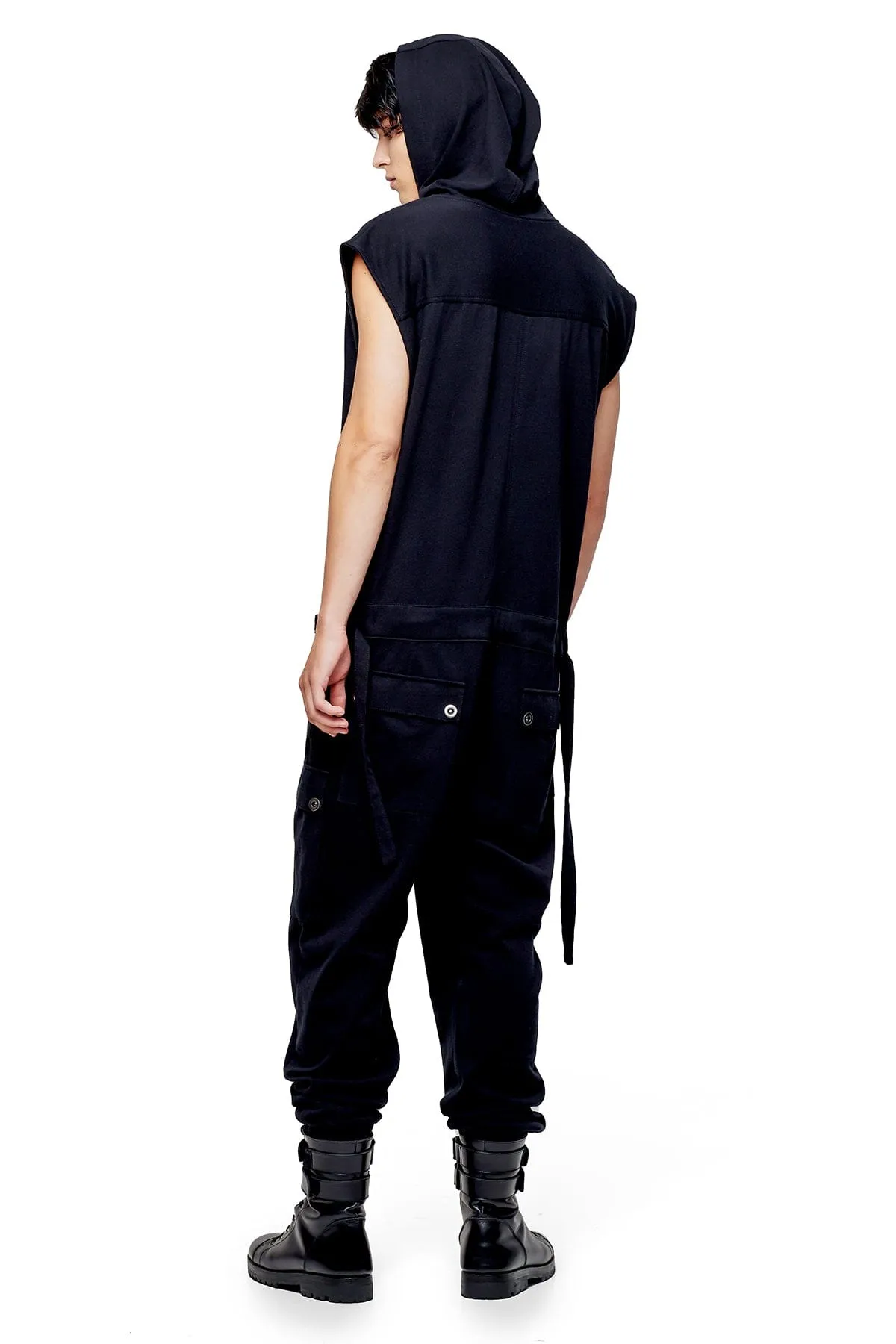 SLEEVELESS HOODIE JUMPSUIT IN BLACK