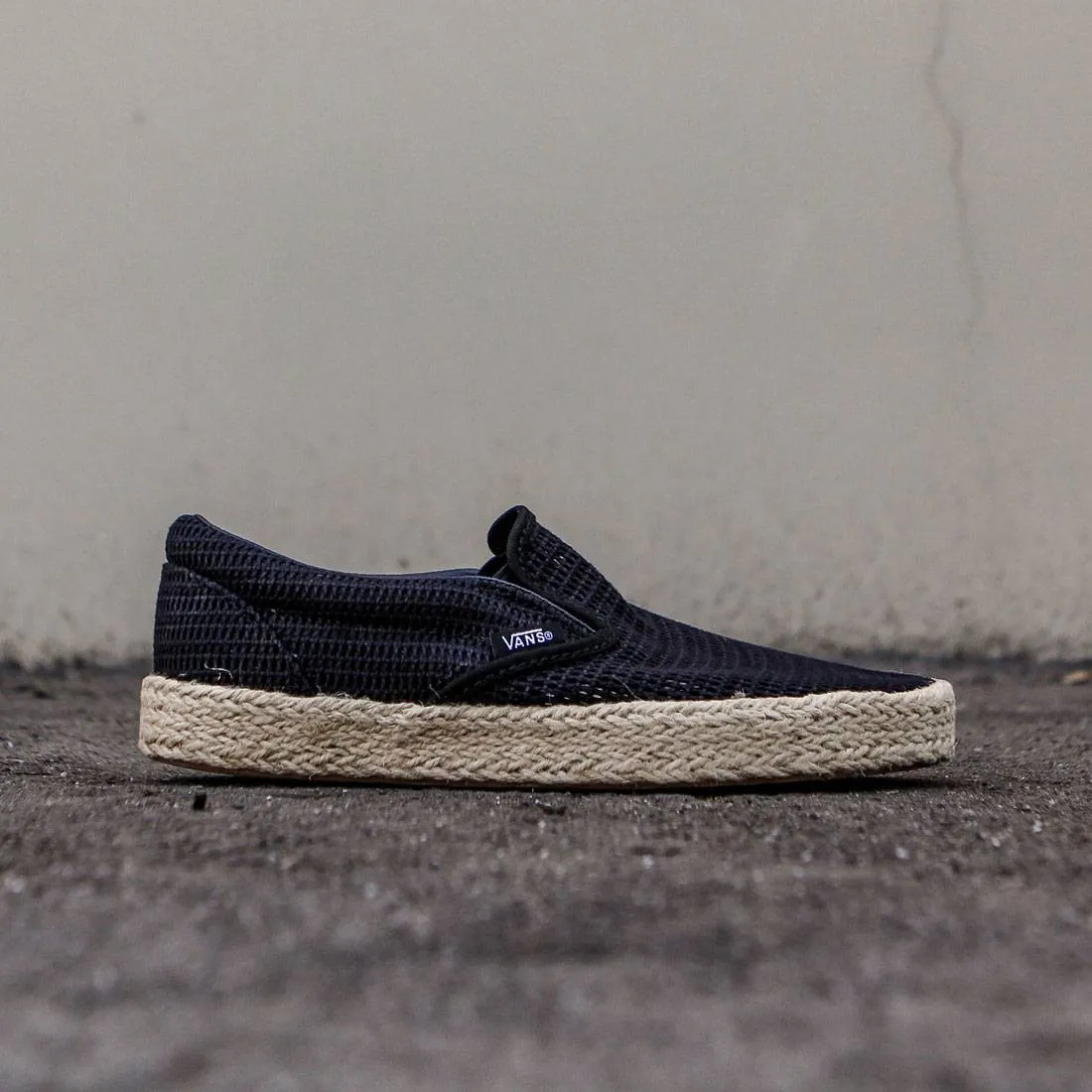 Vans Women Classic Slip-On Espadrille - Mesh (black)