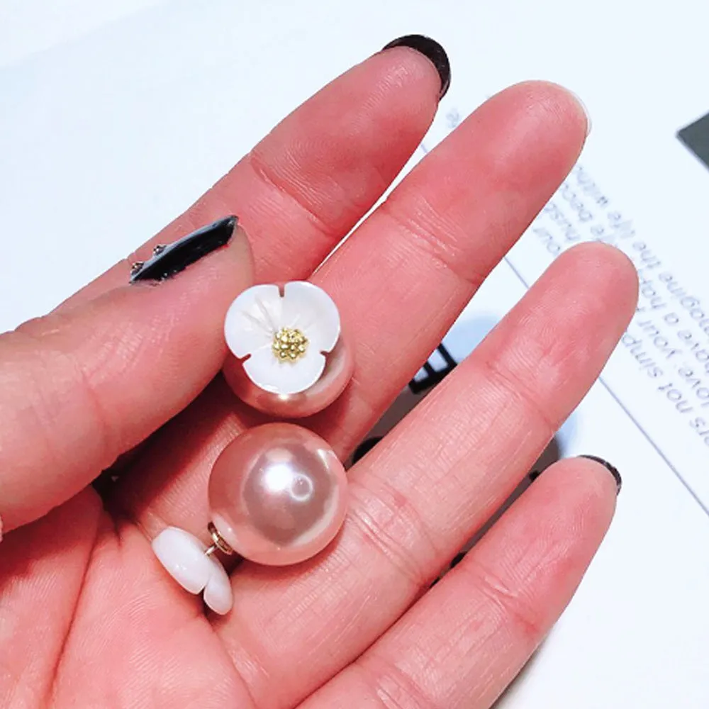 White Mother of Pearl Shell Carved 3D Flowers 12mm Flat Back Center Drilled central hole 1mm diy Shell Jewelry Making 10pcs